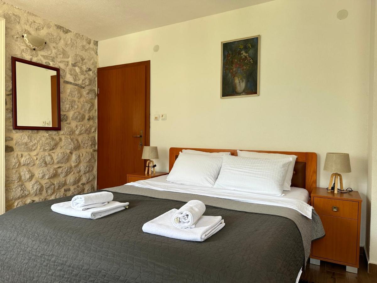 Villaoldmariner Prčanj Екстериор снимка